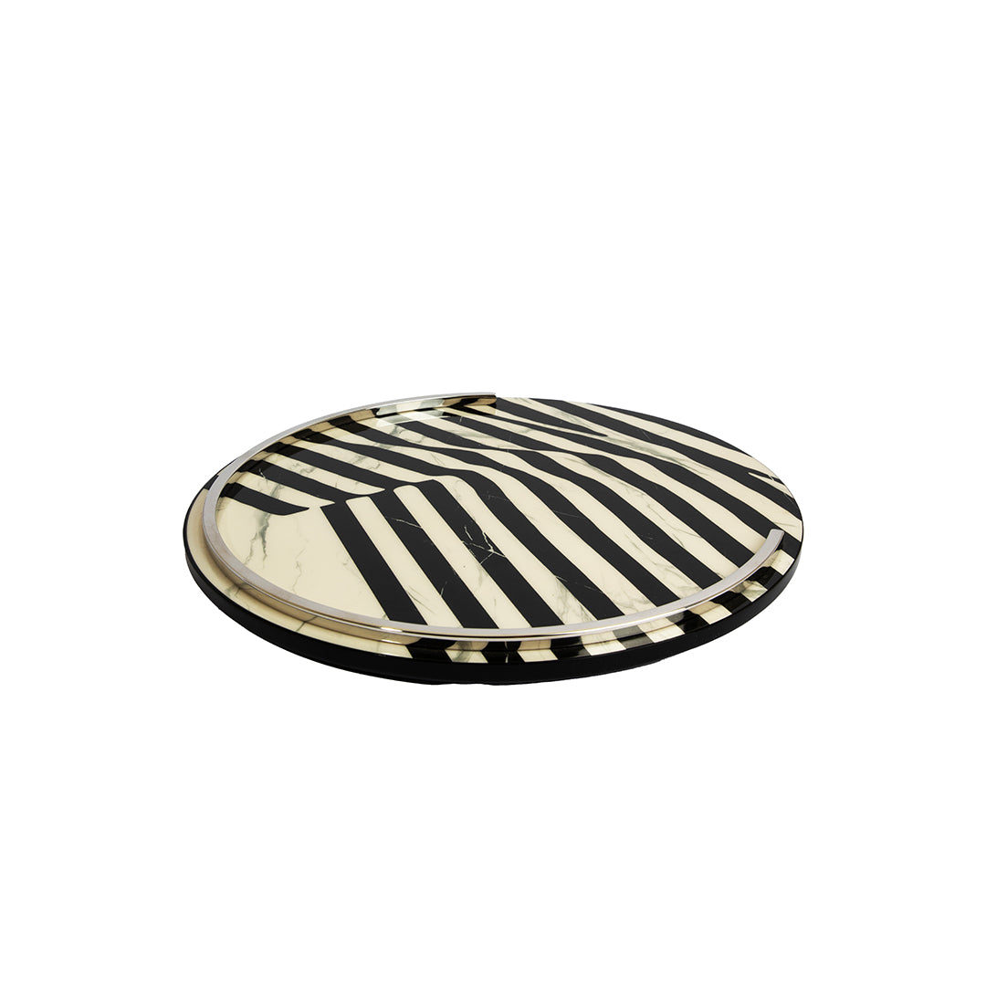 Illusion Tray